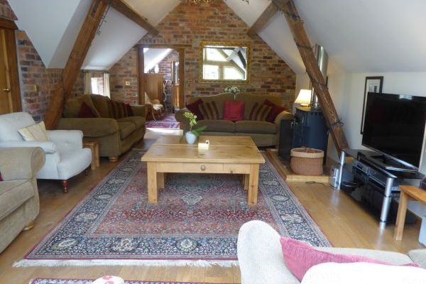 Large luxury peak district cottage party house
