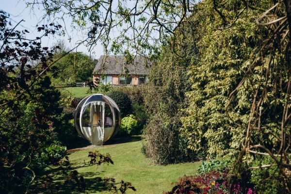 Large Peak District Luxury Cottages sleep 10 to 16