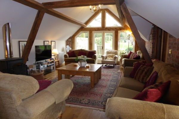 Large Peak District Luxury Cottages sleep 10 to 16