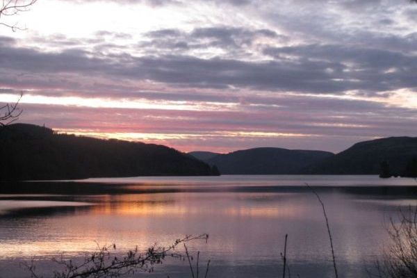 Lake Vyrnwy 1/2 hr drive away