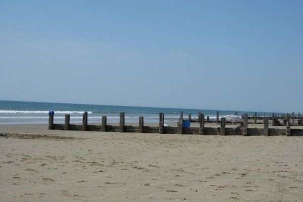 Barmouth Beach 1 1/2 hr drive