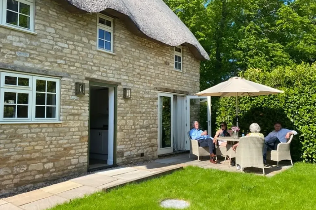 Victory cottage