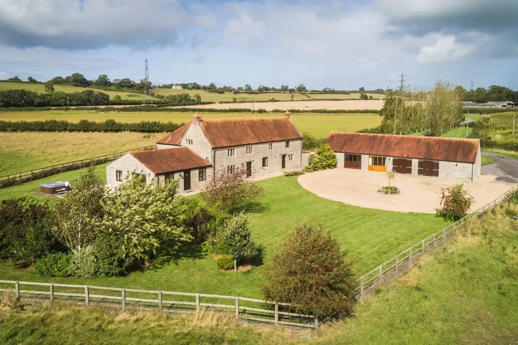 Lower Hedge Farm 