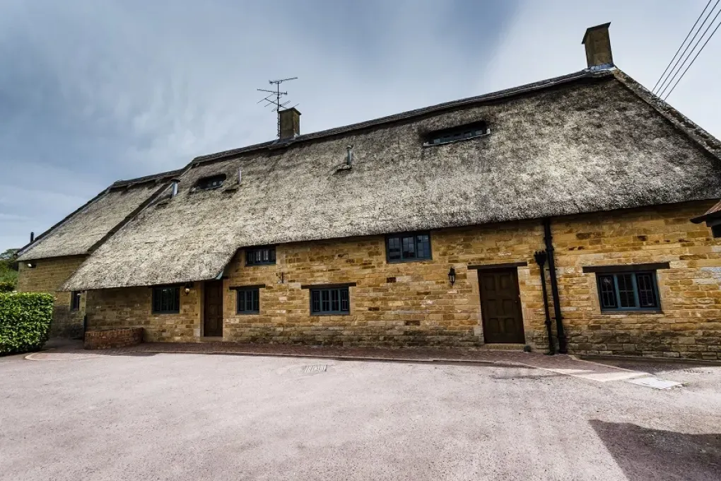Higher Burrow Farm
