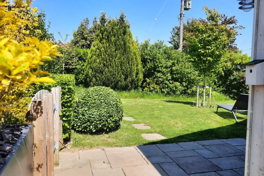 Sleeps 2 Romantic Retreat Stone Cottage with Amazing Views