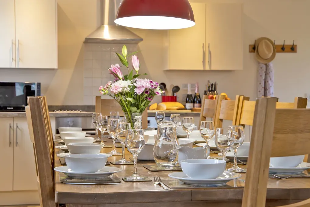 James Parlour - 5 Star with Swimming Pool & Sports Area