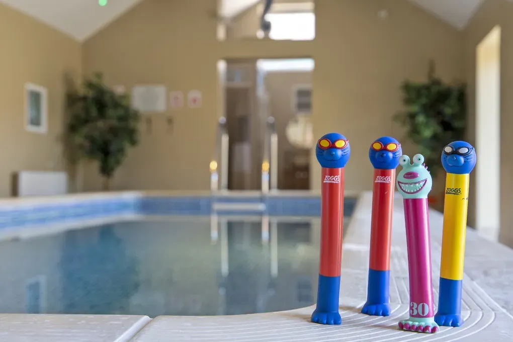 James Parlour - 5 Star with Swimming Pool & Sports Area