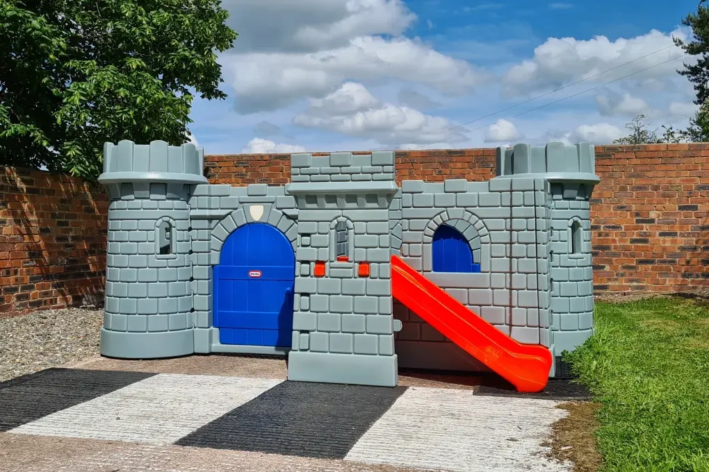 Emma's Dairy - Indoor Swimming Pool, Toddler Play Area 