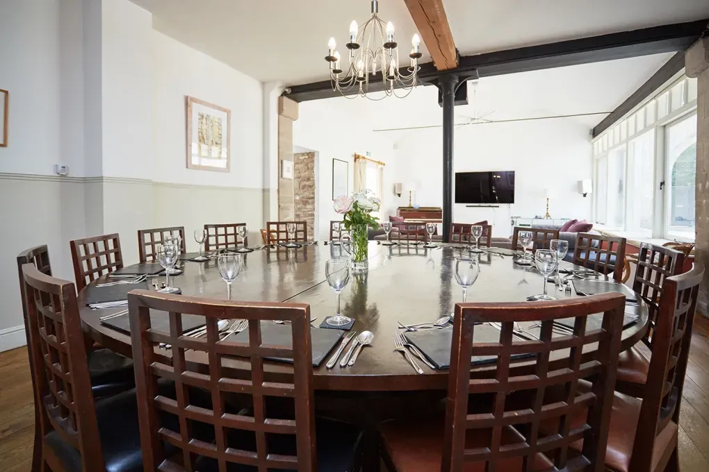 Luxury large group accommodation
