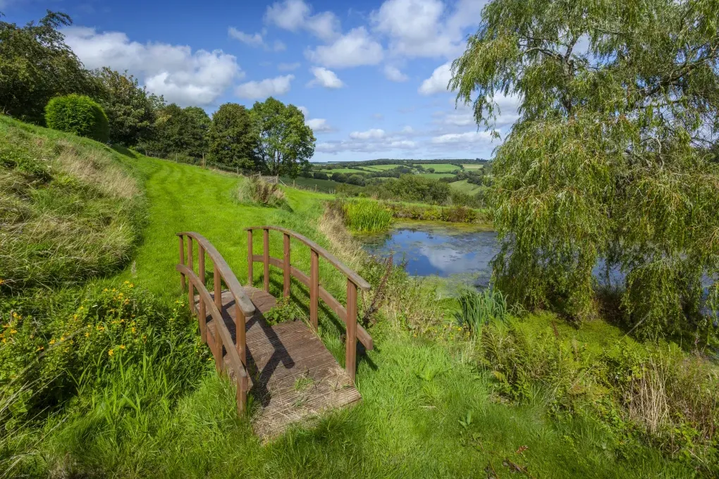 Sleeps 4 Idyllic Farmstay