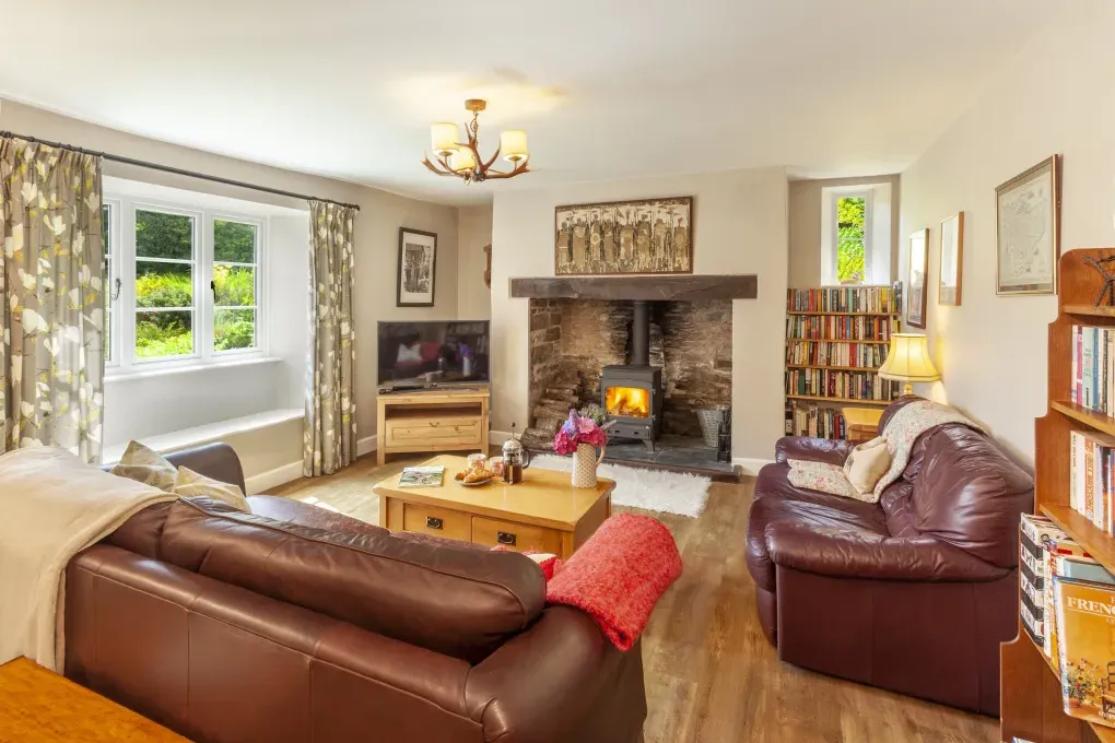 Sleeps 4 Idyllic Farmstay