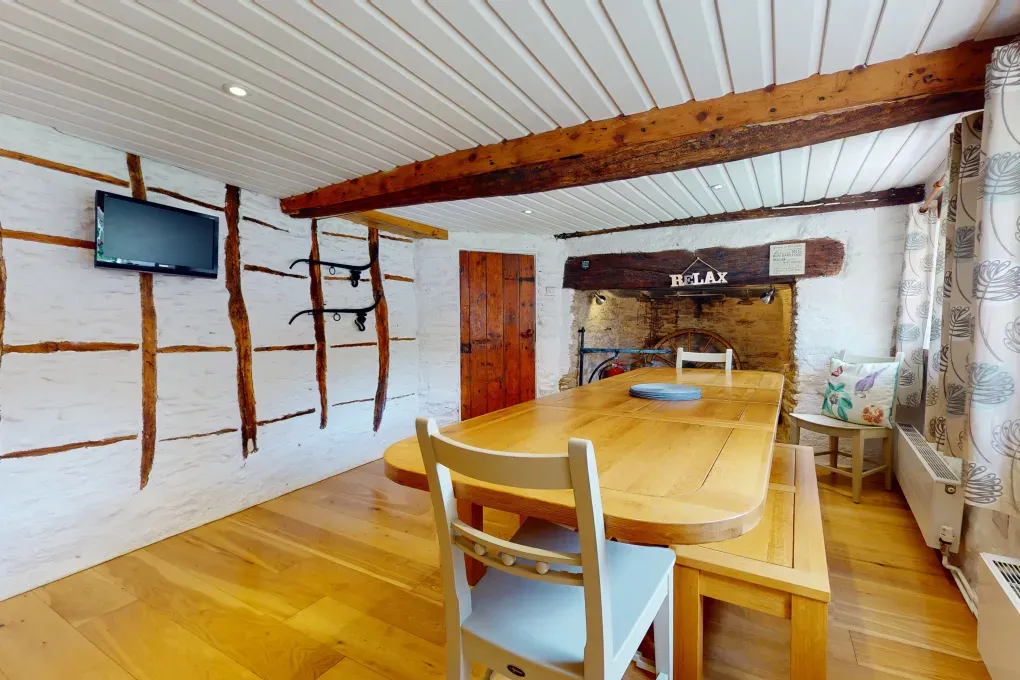 Luxurious Brendon Hills Farmhouse