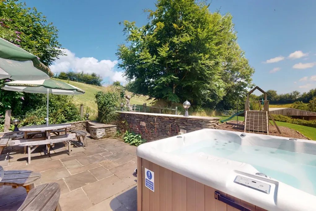 Luxurious Brendon Hills Farmhouse