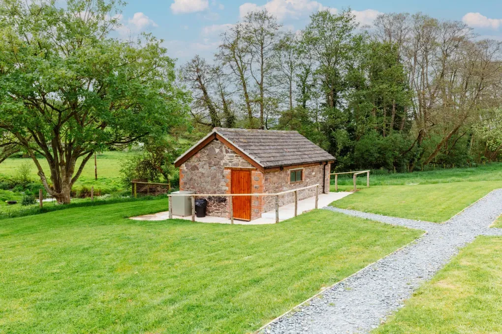 Orchard Yurt, Allerford