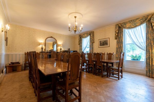 Cholwell Hall