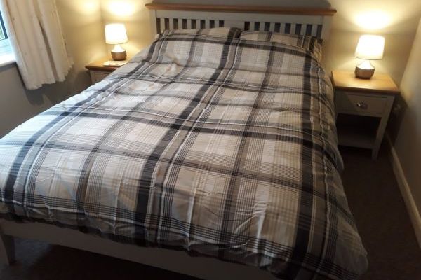 Main bedroom - king size bed