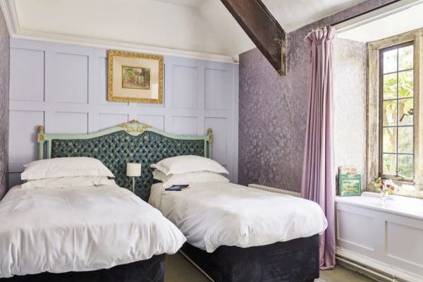 Symondsbury Manor
