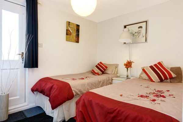 Athina Twin Bedroom 5