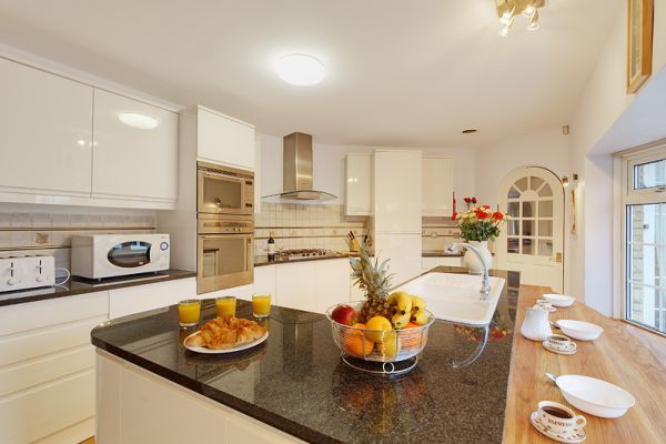Athina Kitchen