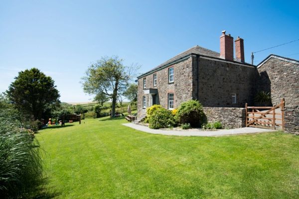 Lower Northcott Farmhouse