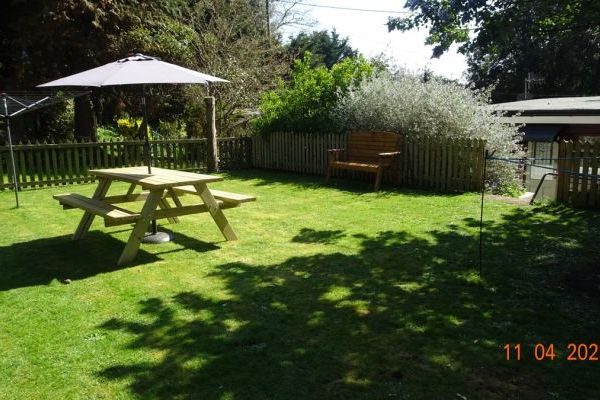 Hideaways Blue Anchor
