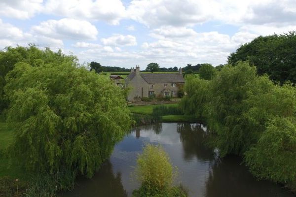 The Cotswold Manor Hall, Exclusive Hot-Tub, Games/Event Barns, 70 acres of Parkland