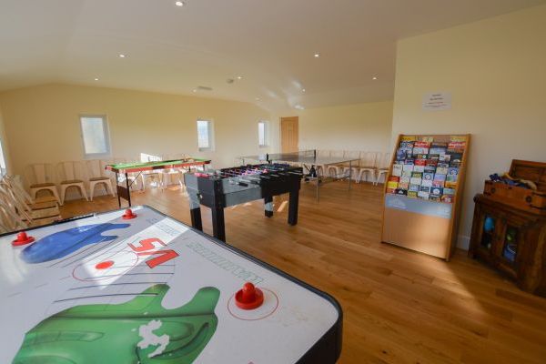 The Cotswold Manor Hall, Exclusive Hot-Tub, Games/Event Barns, 70 acres of Parkland
