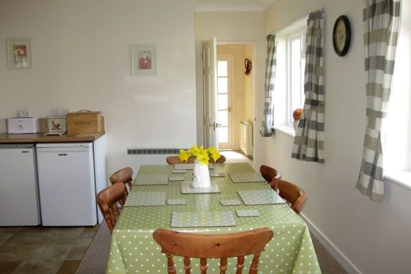 Waterlake Cottage, Orcheston, nr Stonehenge
