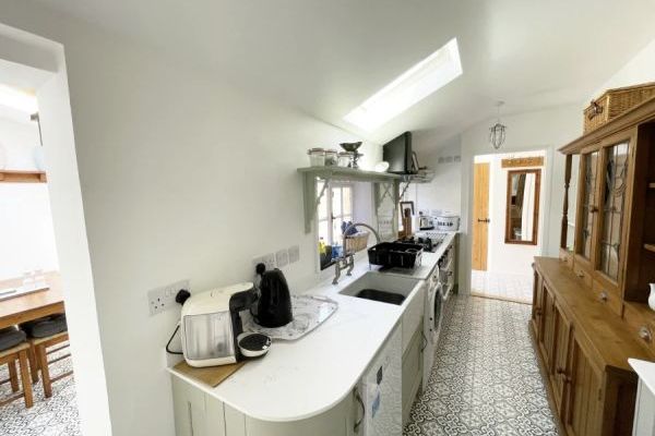 All Seasons Cottage Breaks - Flint Cottage