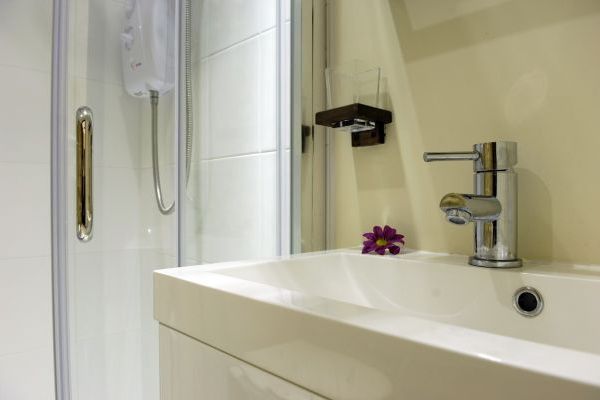 The Cotswold Manor Grange, Exclusive Hot-Tub, Games Barn, 70 acres of Parkland