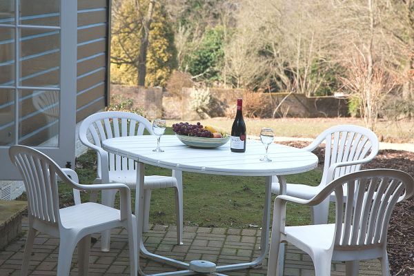 Relax at this beautiful rural retreat