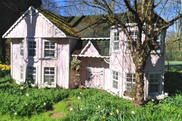 Victorian Mansion Playhouse