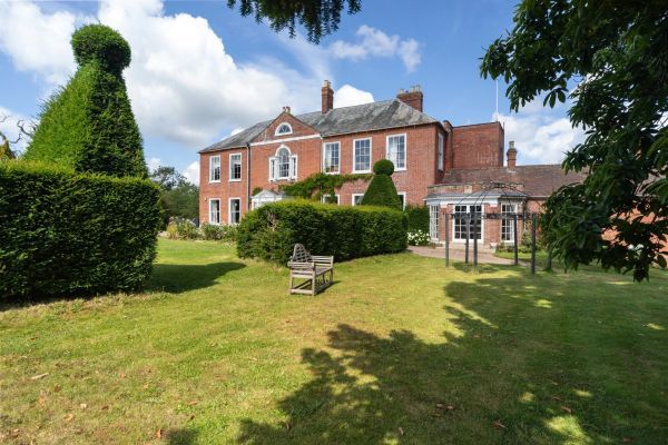 Barton Court