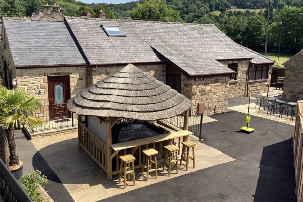 The Haven - Luxury Sheltered Hot Tub & Games Room