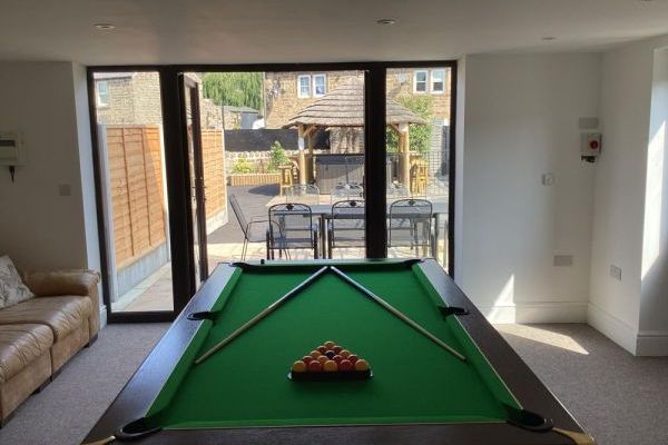 The Haven - Luxury Sheltered Hot Tub & Games Room