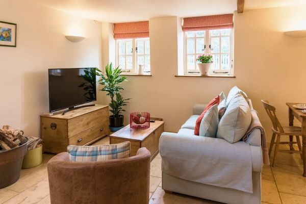 Cottage 2 New Yatt Farm