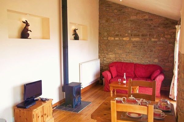 Hare Cottage at Coombe Barn Cottages
