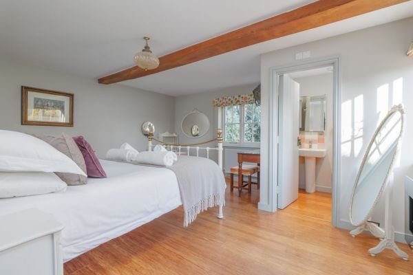 Snowdrop Cottage