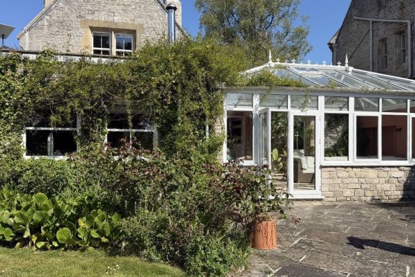 Bucknowle Lodge