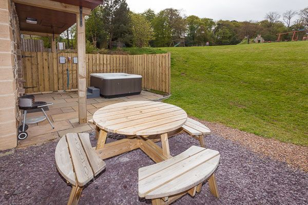 Outdoor seating at Beech Cottage