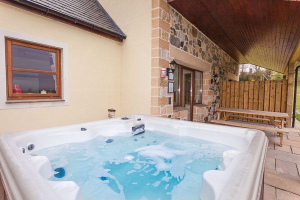 1 Eden Cottage Hot Tub