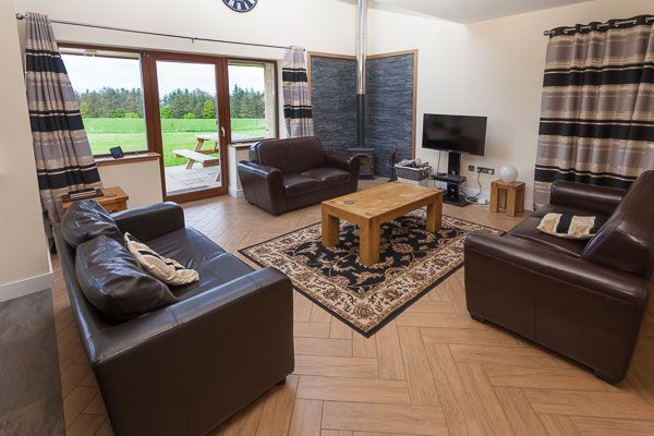 2 Eden Cottage Lounge