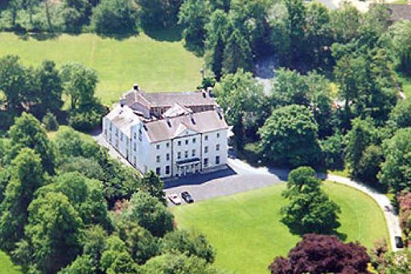 Glansevin Mansion