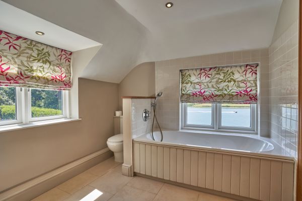 Four Ashes (Stunning Water Views)