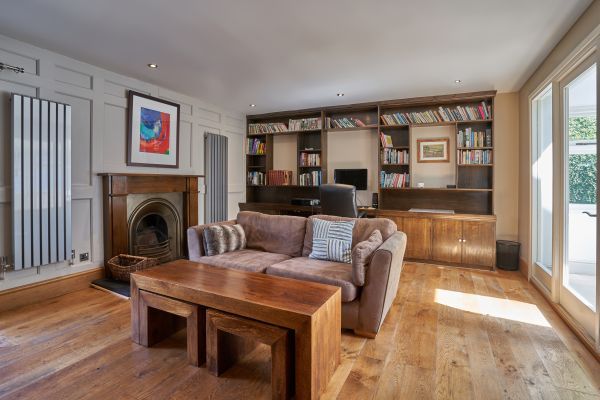 Four Ashes (Stunning Water Views)
