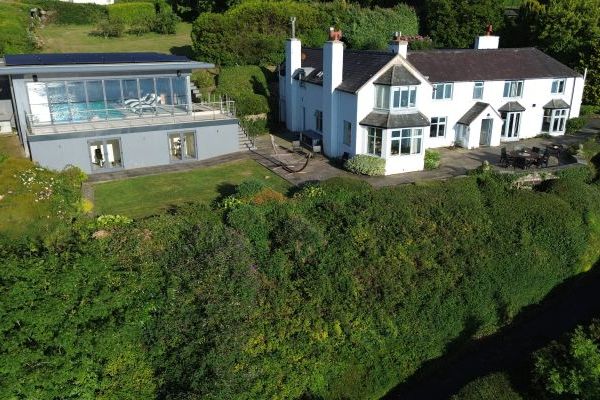 Four Ashes (Stunning Water Views)