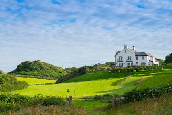 Llanlliana Coastal Retreat