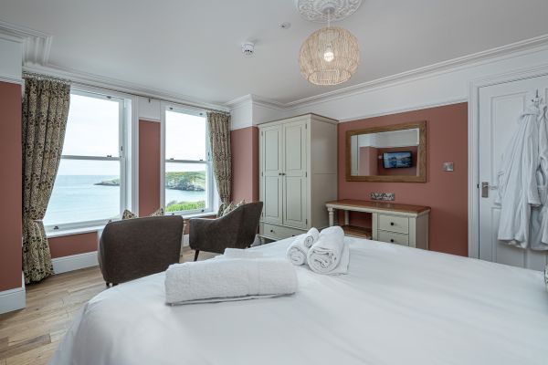 Ty Glas Beach House