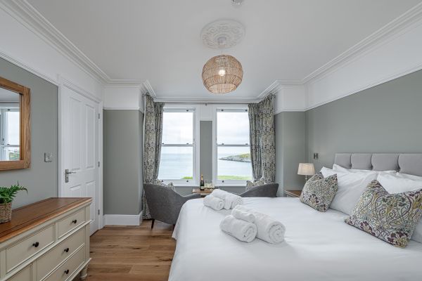 Ty Glas Beach House