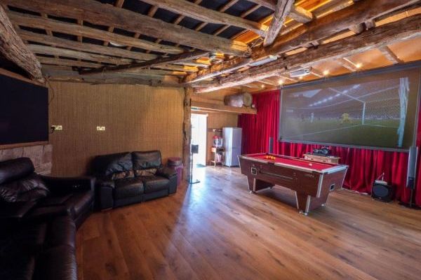 Monnow Valley Studio